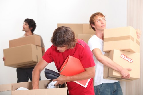 Domestic moving service for flats and townhouses in Brompton