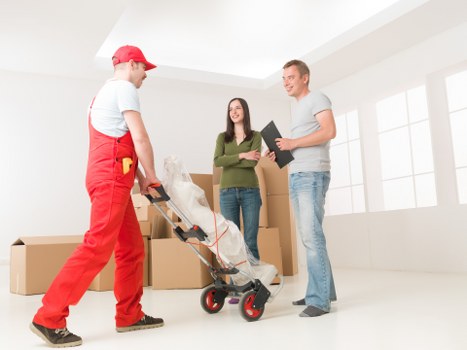 Local Brompton man and van service preparing for a smooth delivery